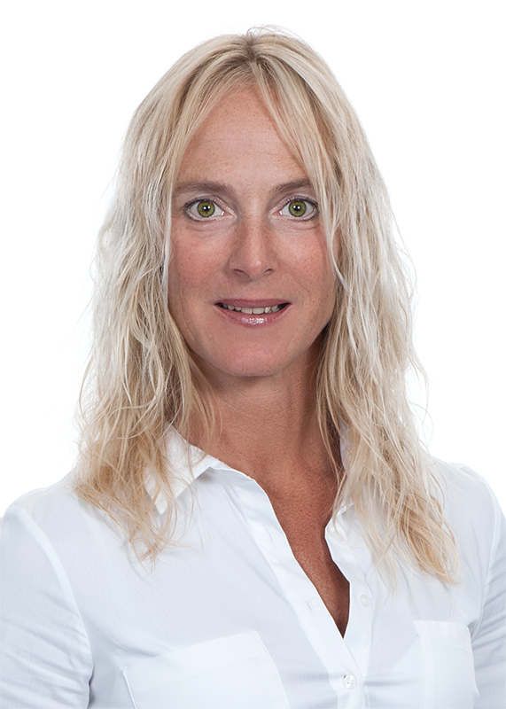 Kathleen_Giersch_HEILPRAXIS_Portrait_klein.jpg